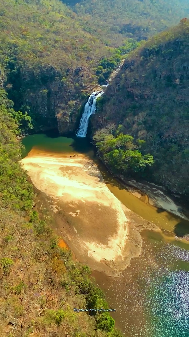 Cachoeira Castelhanos